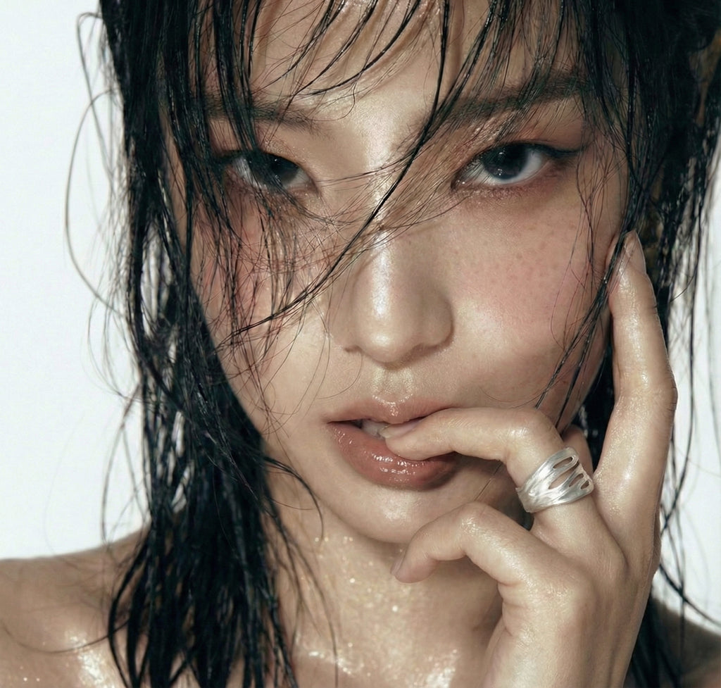 ARA sterling silver flowing ring - Ameza