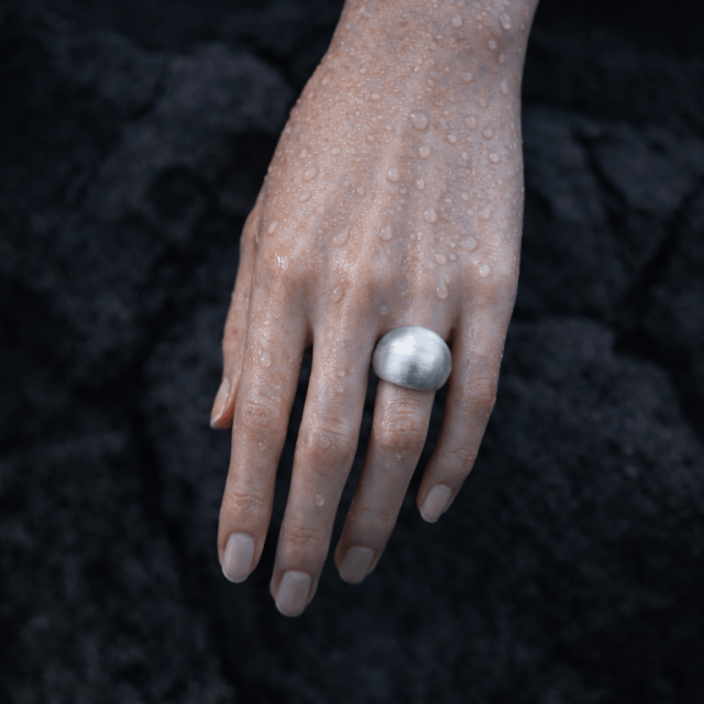 NUN dome ring - Ameza